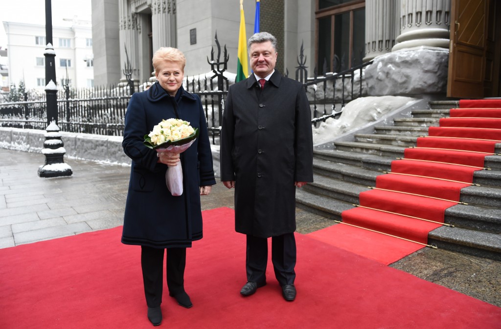 2014-11-24-porosenka-15-1024x674